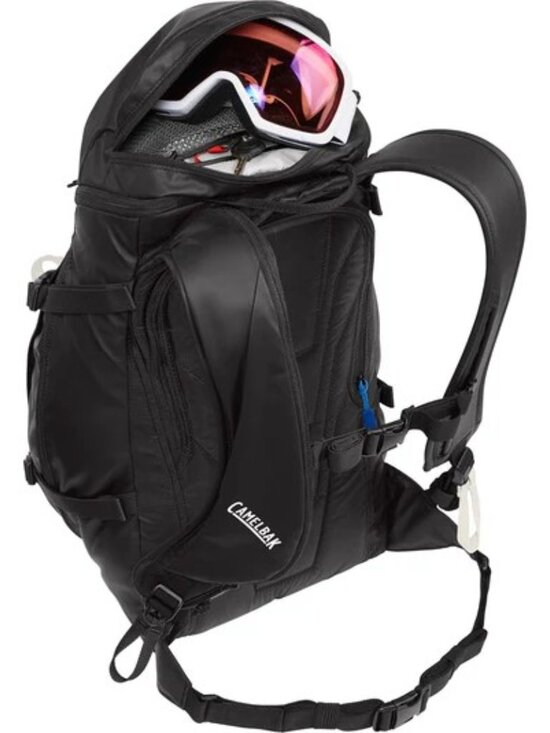 CamelBak SnoBlast 22 Hydration Backpack Black 70oz 2L